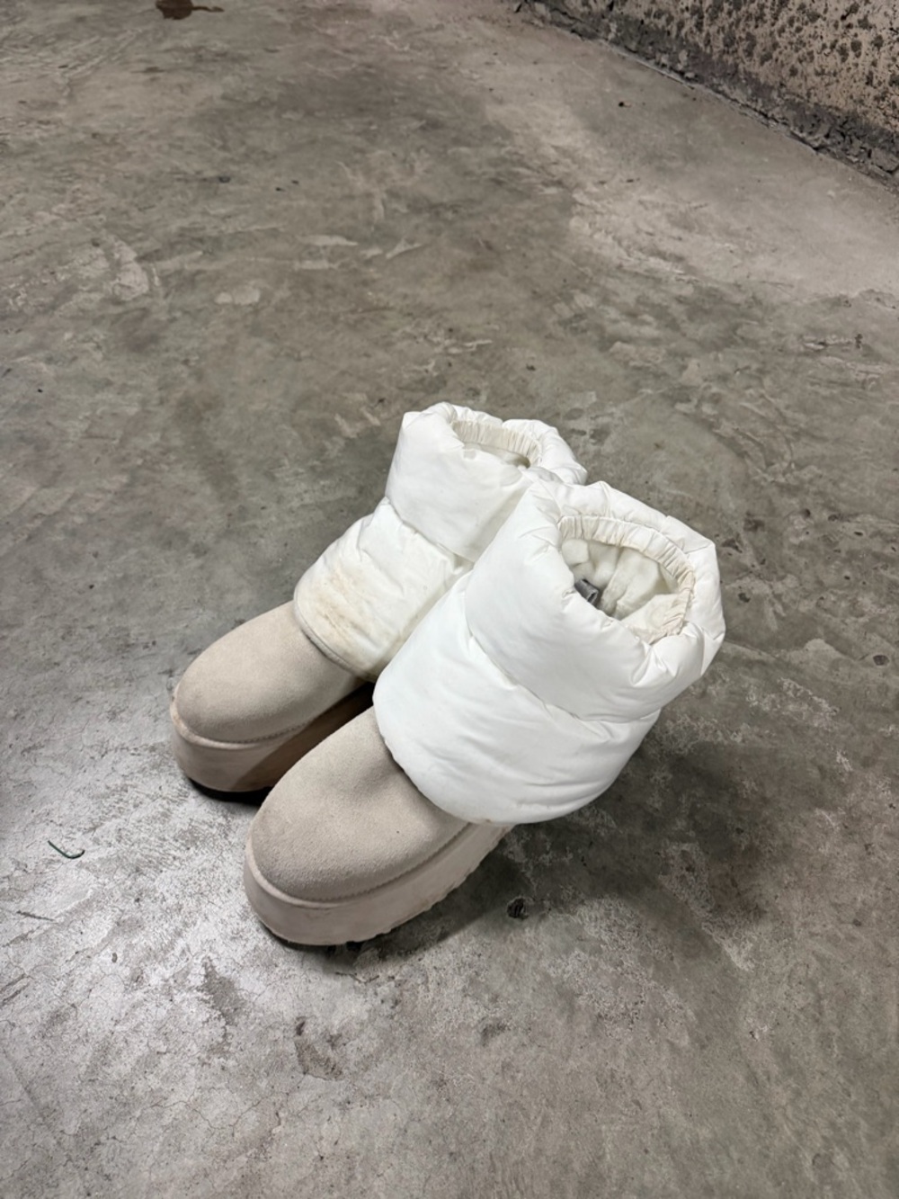 UGG Classic Mini Dipper Puffer Platform Boot